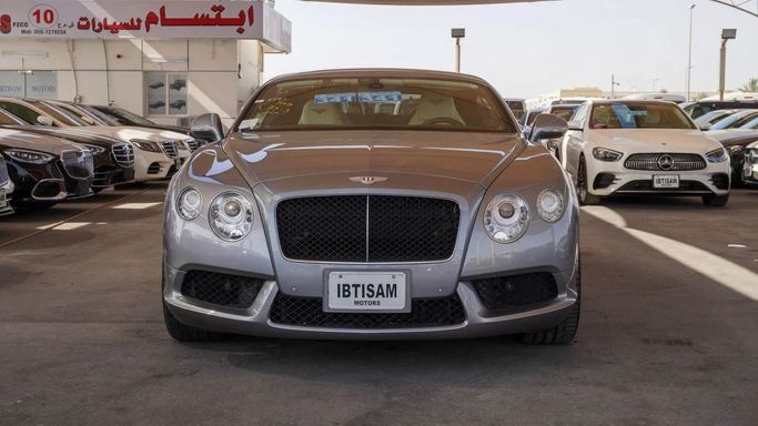Подержанный Bentley Continental GT II, 4.0 л, 2013 в Дубае от Ibitisam Motors Серый цвет.  | AUTO.AE
