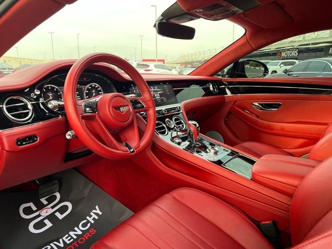 Подержанный Bentley Continental GT III, 6.0 л, 2019 в Дубае от Drivenchy Motors Черный цвет. GCC | AUTO.AE