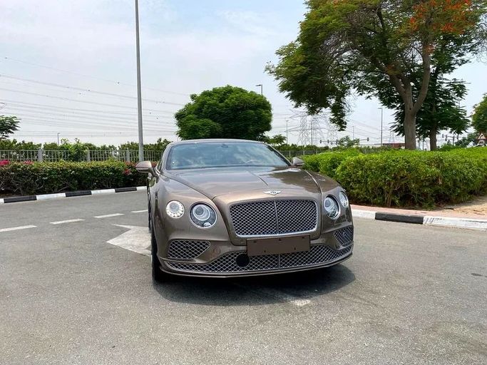 Used Bentley Continental GT Speed II Facelift, 6.0 l, 2016 in Dubai by Formula Motors, Brown color. GCC Specs | AUTO.AE