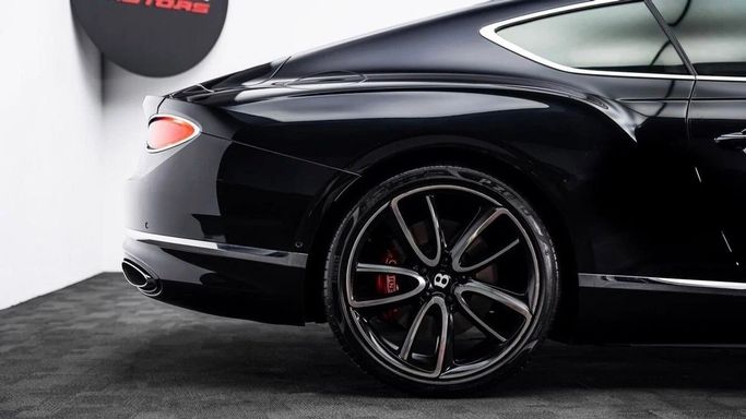 Used Bentley Continental GT III, 6.0 l, 2019 in Dubai by Al Ain Class Motors, Black color. European Specs | AUTO.AE