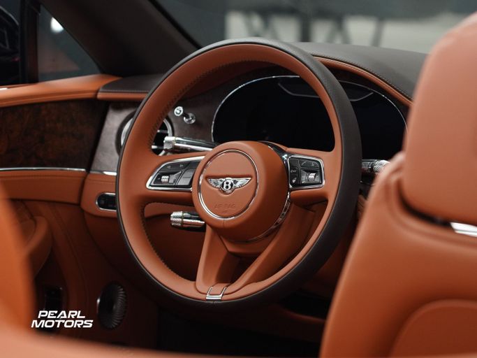 Новый Bentley Continental GT III, 4.0 л, 2023 в Дубае от Pearl Motors Красный цвет. GCC | AUTO.AE