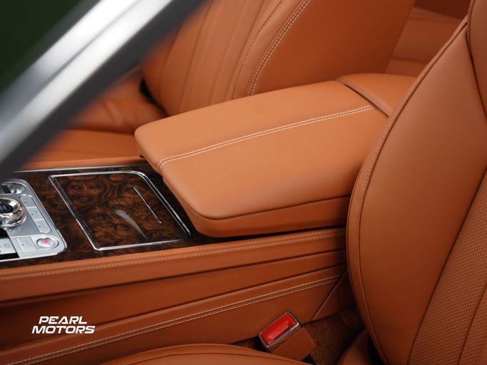 Новый Bentley Continental GT III, 4.0 л, 2023 в Дубае от Pearl Motors Зеленый цвет. Европейская | AUTO.AE