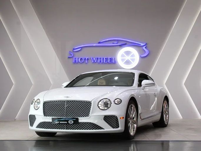 Подержанный Bentley Continental GT III, 6.0 л, 2022 в Дубае от Hot Wheel Used Motors Белый цвет. Other | AUTO.AE