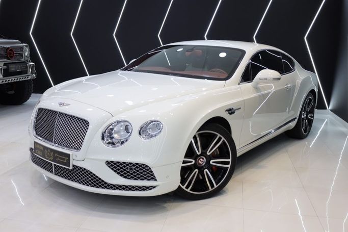 Used Bentley Continental GT II Facelift, 4.0 l, 2016 in Dubai by Sanam Cars, White color. GCC Specs | AUTO.AE