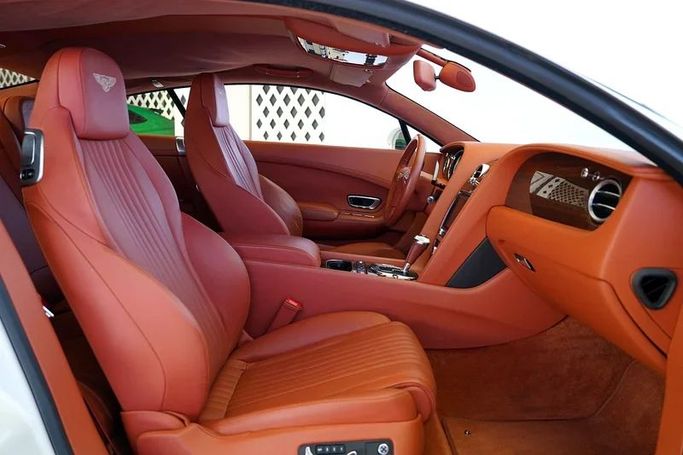 Used Bentley Continental GT II Facelift, 4.0 l, 2016 in Dubai by Exotic Cars, White color. GCC Specs | AUTO.AE