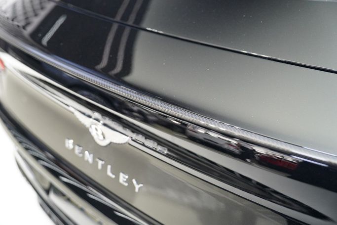 مستعملة Bentley Continental GT Speed ثالثاً, 6.0 l, 2023 في في دبي من Exotic Cars، اللون أسود. مواصفات الخليج | AUTO.AE