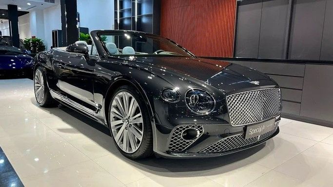 Подержанный Bentley Continental GT Speed III, 6.0 л, 2022 в Дубае от Special Art Motors Серый цвет. Европейская | AUTO.AE