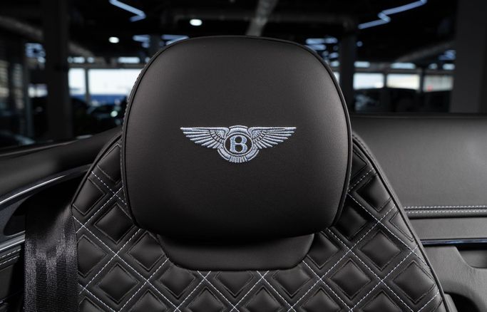 Подержанный Bentley Continental GT Speed III, 6.0 л, 2022 в Дубае от The Car Superstore Другой цвет цвет. Европейская | AUTO.AE