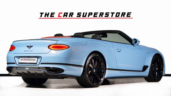 Подержанный Bentley Continental GT Speed III, 6.0 л, 2022 в Дубае от The Car Superstore Другой цвет цвет. Европейская | AUTO.AE