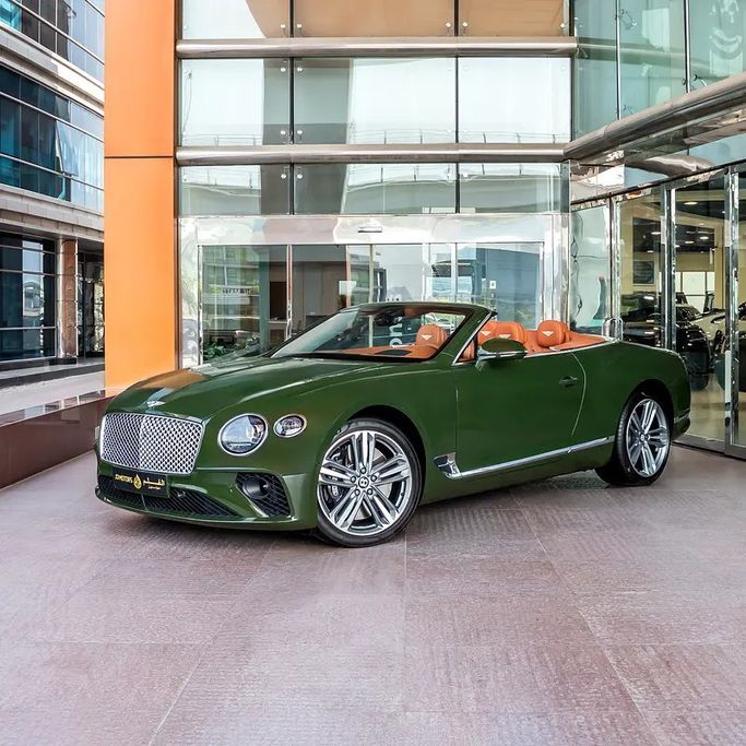 Used Bentley Continental GT III, 4.0 l, 2023 in UAE, Dubai by Q Motors, Green color. European Specs | AUTO.AE | Listing #282487