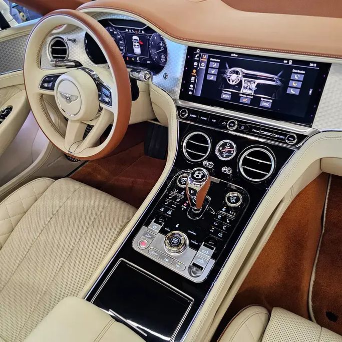 Подержанный Bentley Continental GT Speed III, 6.0 л, 2023 в ОАЭ, Дубай от GE Motors Белый цвет. Европейская | AUTO.AE | Объявление #295584 — фото 11 из 14
