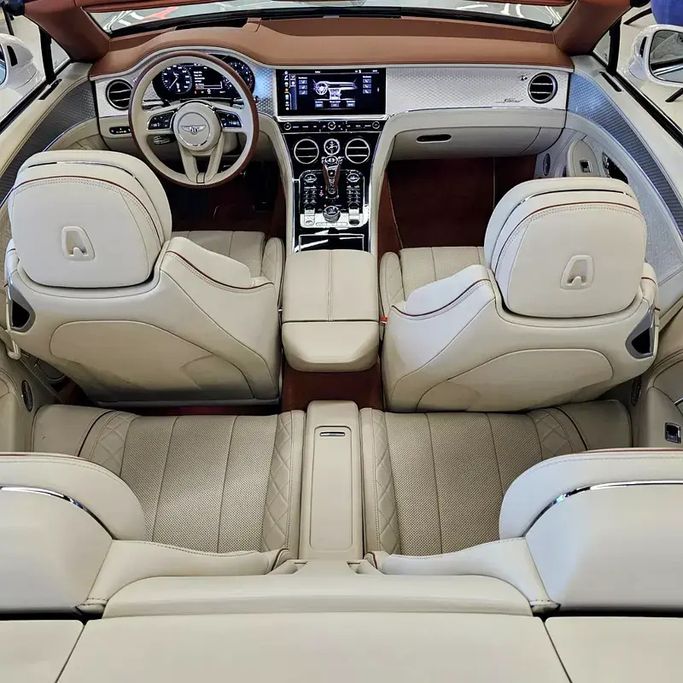 Подержанный Bentley Continental GT Speed III, 6.0 л, 2023 в ОАЭ, Дубай от GE Motors Белый цвет. Европейская | AUTO.AE | Объявление #295584 — фото 13 из 14