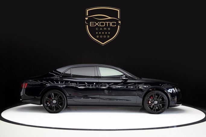 Used Bentley Flying Spur II, 6.0 l, 2017 in Dubai by Exotic Cars, Black color. Other | AUTO.AE