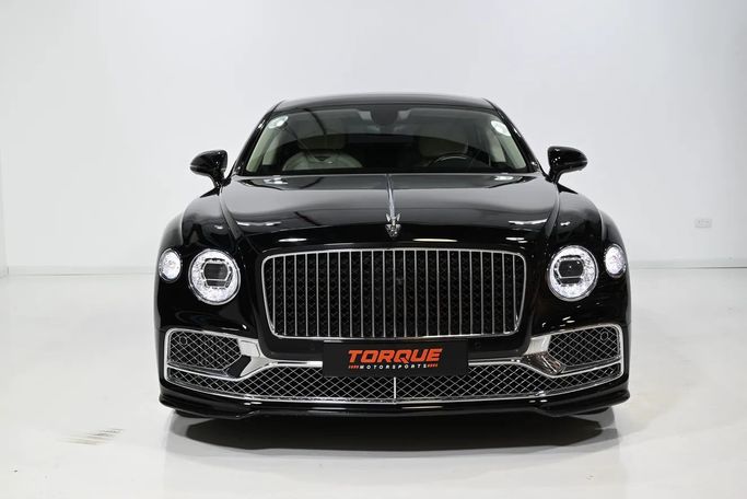 مستعملة Bentley Flying Spur ثالثاً, 6.0 l, 2020 في في الإمارات, دبي من Torque Motors، اللون أسود. مواصفات الخليج | AUTO.AE | إعلان #282796