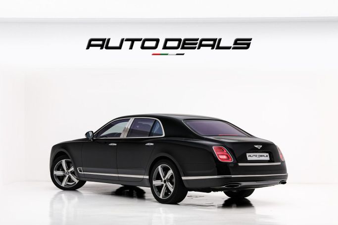 Подержанный Bentley Mulsanne Speed II Рестайлинг, 6.8 л, 2019 в Дубае от AUTO DEALS Черный цвет. GCC | AUTO.AE
