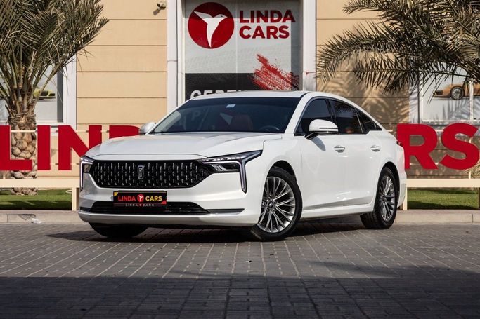 Подержанный Bestune B70 I, 1.5 л, 2023 в Дубае от Linda Cars Белый цвет. GCC | AUTO.AE