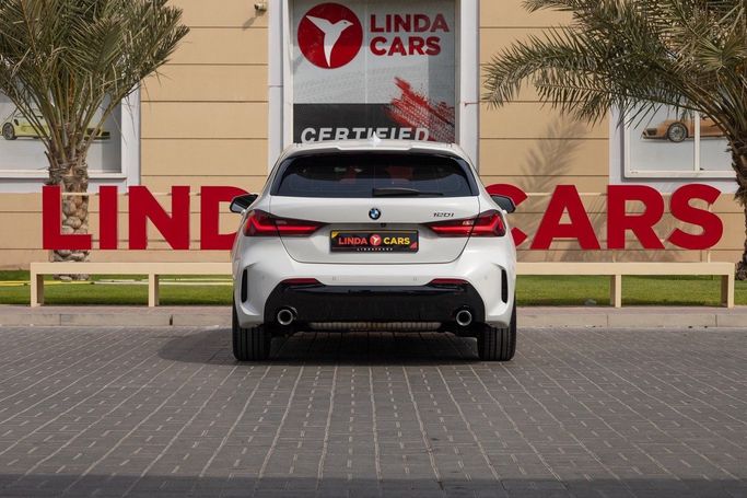 Used BMW 1 Series 120i III (F40), 2.0 l, 2021 in Dubai by Linda Cars, White color. GCC Specs | AUTO.AE