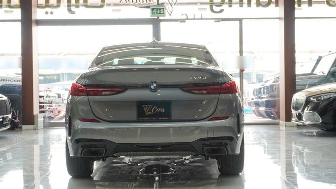 Новый BMW 2 Series 230i G42 Рестайлинг, 2.0 л, 2024 в Дубае от 777 CARS Серебристый цвет. Китайская | AUTO.AE