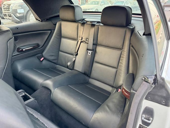 Подержанный BMW 3 Series 330i IV (E46) Рестайлинг, 3.0 л, 2006 в Дубае от Saeed Auto Белый цвет. Японская | AUTO.AE