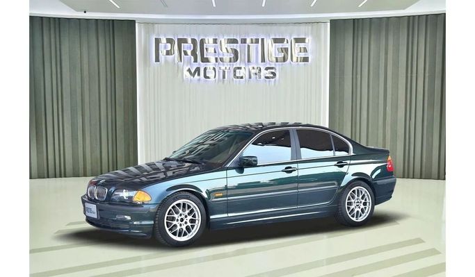 Used BMW 3 Series 320i IV (E46), 2.0 l, 2003 in Dubai by Prestige motors, Green color. Japanese Specs | AUTO.AE