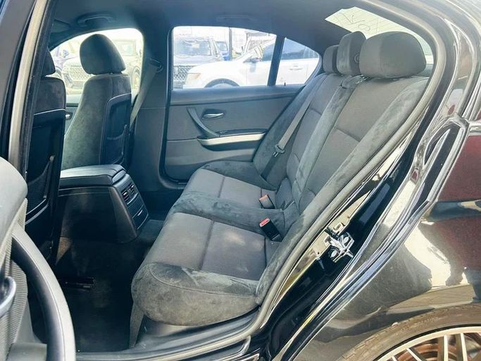 Подержанный BMW 3 Series 325i V (E90/E91/E92/E93), 2.5 л, 2006 в Дубае от Mirza Automobile FZE Черный цвет. Японская | AUTO.AE