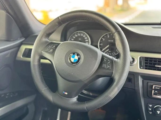 Подержанный BMW 3 Series 325i V (E90/E91/E92/E93), 2.5 л, 2006 в Дубае от Mirza Automobile FZE Черный цвет. Японская | AUTO.AE