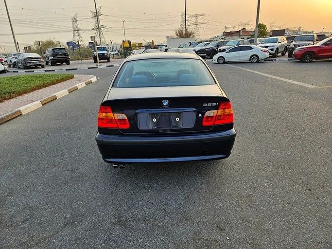 Подержанный BMW 3 Series 325i IV (E46), 2.5 л, 2002 в Дубае от Irfan Motors Синий цвет. Японская | AUTO.AE