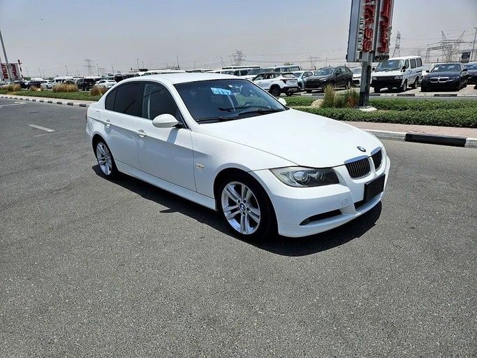 Used BMW 3 Series 325i IV (E46) Facelift, 2.5 l, 2006 in Dubai by Irfan Motors, White color. Japanese Specs | AUTO.AE