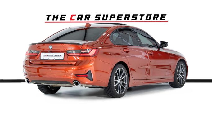 Подержанный BMW 3 Series 330i xDrive VI (F3x) Рестайлинг, 2.0 л, 2019 в Дубае от The Car Superstore Оранжевый цвет. GCC | AUTO.AE