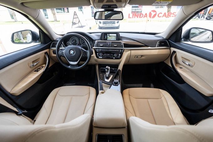 Подержанный BMW 4 Series 420i F32/F33/F36 Рестайлинг, 2.0 л, 2019 в Дубае от Linda Cars Белый цвет. GCC | AUTO.AE