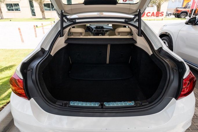 Подержанный BMW 4 Series 420i F32/F33/F36 Рестайлинг, 2.0 л, 2019 в Дубае от Linda Cars Белый цвет. GCC | AUTO.AE