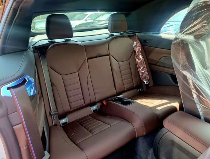 Новый BMW 4 Series 420i G22, G23, G26 Рестайлинг, 2.0 л, 2025 в Дубае от Auto Gallery DXB Белый цвет. GCC | AUTO.AE