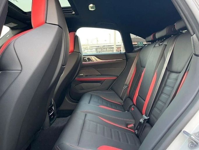 Used BMW 4 Series M440i xDrive G22, G23, G26 Facelift, 3.0 l, 2025 in Dubai by Drivenchy Motors, White color. Other | AUTO.AE