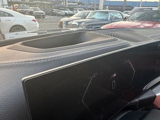 Подержанный BMW 4 Series M440i xDrive G22, G23, G26 Рестайлинг, 3.0 л, 2024 в Дубае от Nice Cars Motos Черный цвет. GCC | AUTO.AE