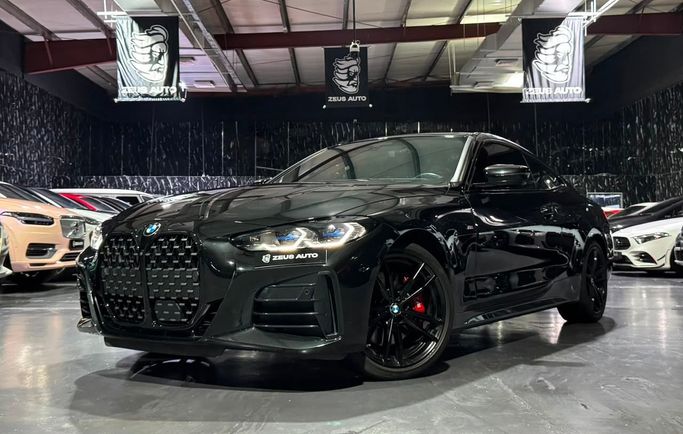 Подержанный BMW 4 Series M440i xDrive G22, G23, G26 Рестайлинг, 3.0 л, 2024 в Дубае от Zeus Motors Черный цвет. GCC | AUTO.AE | Объявление #259098