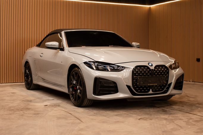 Подержанный BMW 4 Series 420i G22, G23, G26, 2.0 л, 2025 в Дубае от VERONA MOTORS Серый цвет. Японская | AUTO.AE | Объявление #267779