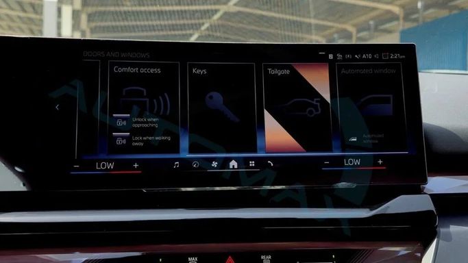 New BMW 5 Series 520i VIII (G60/G61/G68), 2.0 l, 2025 in Dubai by Auto Max Group, Grey color. GCC Specs | AUTO.AE