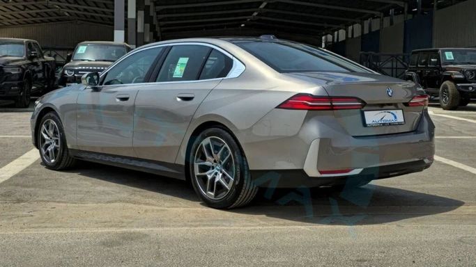 New BMW 5 Series 520i VIII (G60/G61/G68), 2.0 l, 2025 in Dubai by Auto Max Group, Grey color. GCC Specs | AUTO.AE