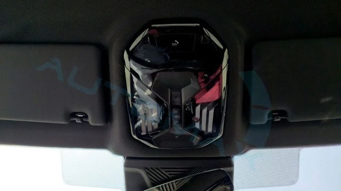 Новый BMW 5 Series 520i VIII (G60/G61/G68), 2.0 л, 2025 в Дубае от Auto Max Group Черный цвет. GCC | AUTO.AE