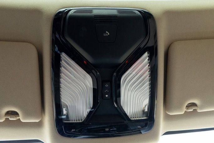 Подержанный BMW 5 Series 520i VII (G30/G31), 2.0 л, 2019 в Дубае от Linda Cars Черный цвет. GCC | AUTO.AE