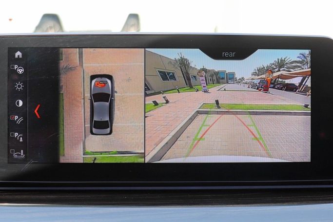 Подержанный BMW 5 Series 520i VII (G30/G31), 2.0 л, 2018 в Дубае от Linda Cars Белый цвет. GCC | AUTO.AE