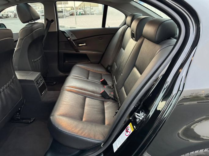 Used BMW 5 Series 545i V (E60/E61), 4.4 l, 2004 in Dubai by Saeed Auto, Black color. Japanese Specs | AUTO.AE