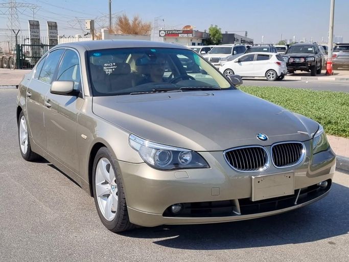 Used BMW 5 Series 525i V (E60/E61), 2.5 l, 2006 in Dubai by Saeed Auto, Brown color. Japanese Specs | AUTO.AE