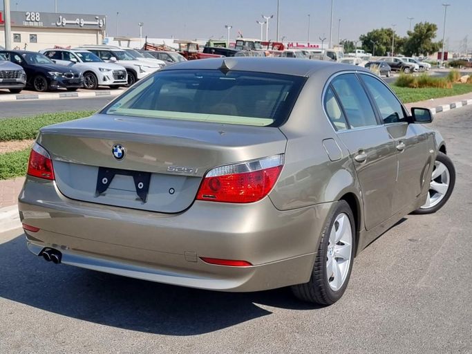 Used BMW 5 Series 525i V (E60/E61), 2.5 l, 2006 in Dubai by Saeed Auto, Brown color. Japanese Specs | AUTO.AE