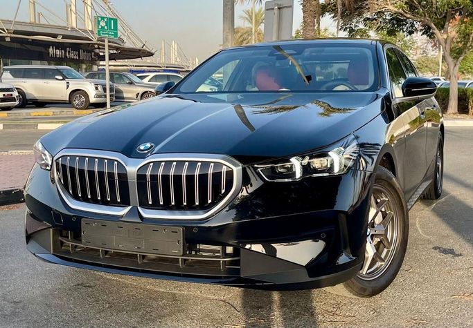 New BMW 5 Series 530i VIII (G60/G61/G68), 2.0 l, 2025 in Dubai by Auto Gallery DXB, Black color. GCC Specs | AUTO.AE