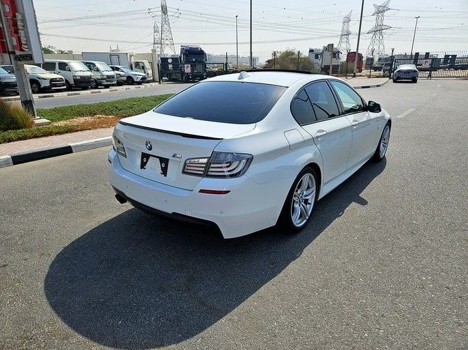 Used BMW 5 Series 530i VI (F10/F11/F07), 3.0 l, 2011 in Dubai by Irfan Motors, White color. Japanese Specs | AUTO.AE
