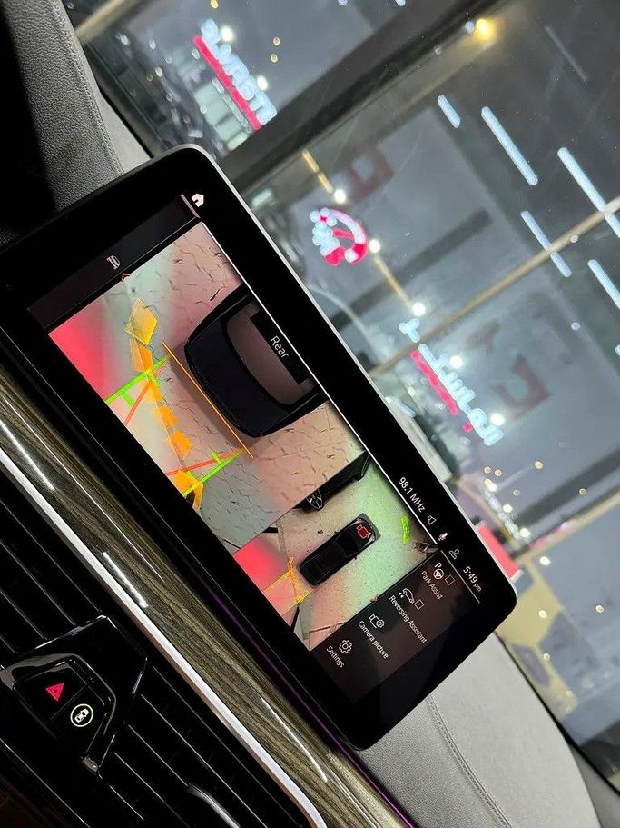 Подержанный BMW 5 Series 530i VII (G30/G31) Рестайлинг, 2.0 л, 2021 в Дубае от F1 Motors Черный цвет. GCC | AUTO.AE