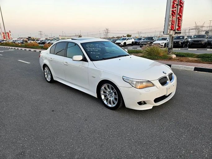 مستعملة BMW 5 Series 545i V (E60/E61), 4.4 l, 2005 في في دبي من Irfan Motors، اللون أبيض. المواصفات اليابانية | AUTO.AE | إعلان #256542