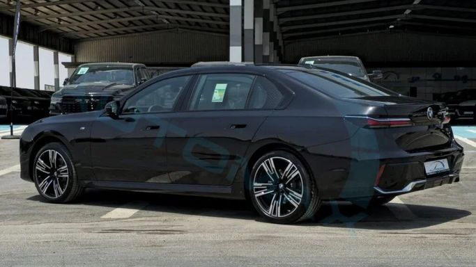New BMW 7 Series 740i VII (G70), 3.0 l, 2025 in Dubai by Auto Max Group, Black color. GCC Specs | AUTO.AE