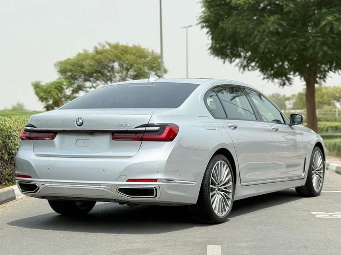 New BMW 7 Series 730i VI (G11/G12) Facelift, 2.0 l, 2020 in Dubai by Alta Class Motors, Silver color. GCC Specs | AUTO.AE